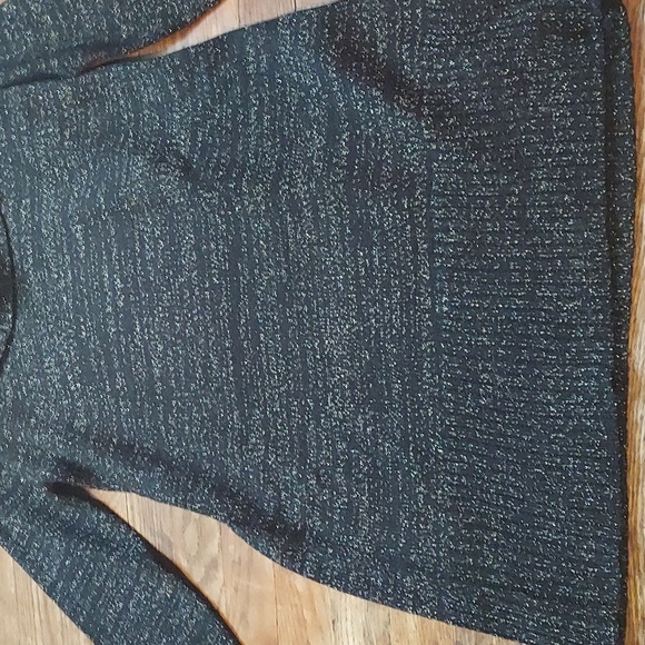 10 for $10 M&M Sweater - Picture 5 of 9